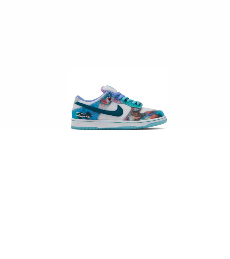 SB Dunk Low Futura Laboratories Bleached Aqua