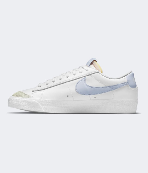 Blazer Low 77 White Blue