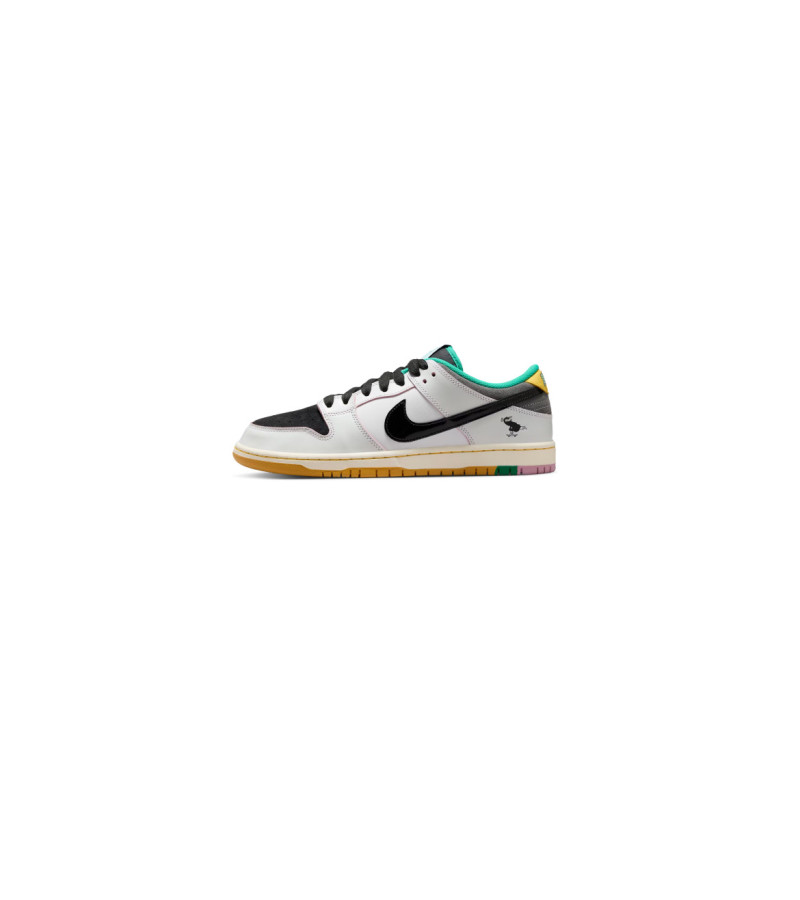 SB Dunk Low CSEF