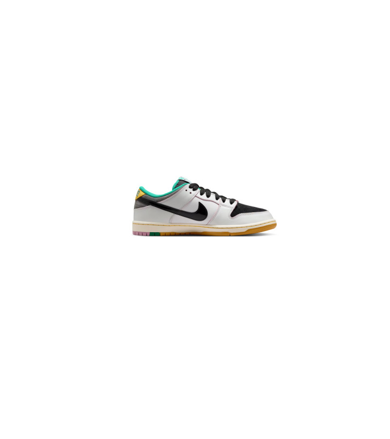 SB Dunk Low CSEF