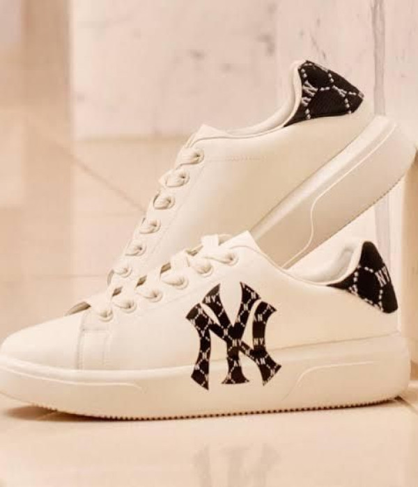 MLB Chunky Classic Heel Dia Monogram
